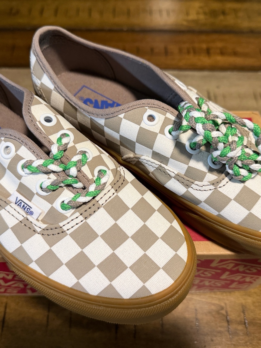 Vans Kids Checkerboard Lace-Up Sneakers - Beige, White with Green Accents